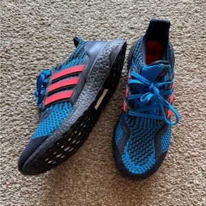 Adidas unisex sneakers